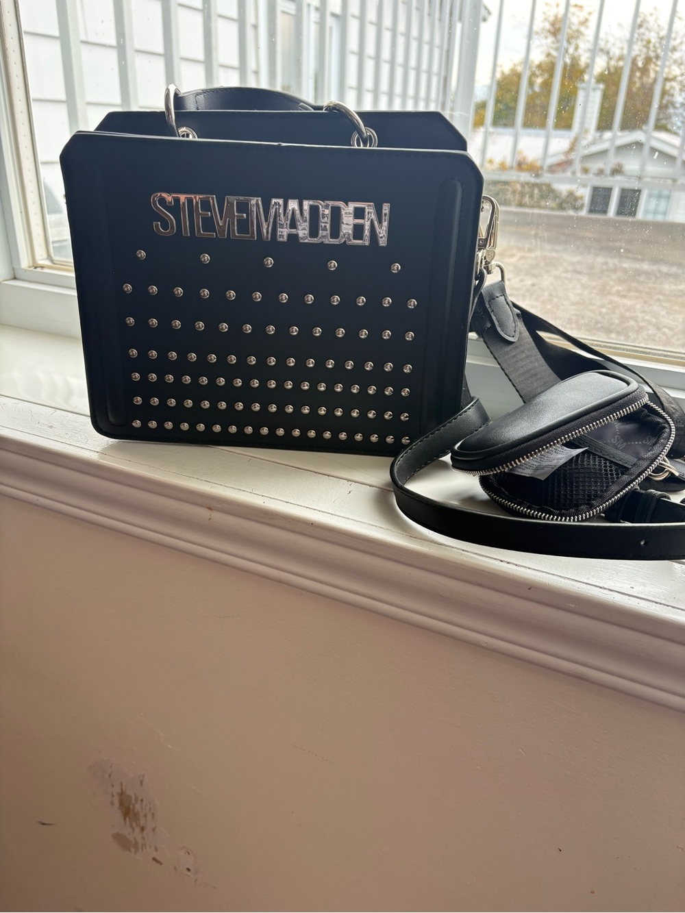 Steve Madden Black Studded Bevelyn
